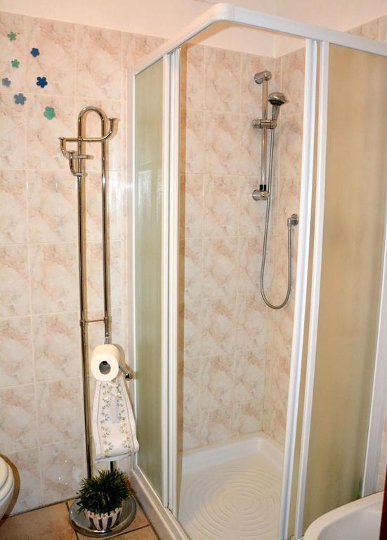 Augusta Taurinorum B&B Turin Rum bild